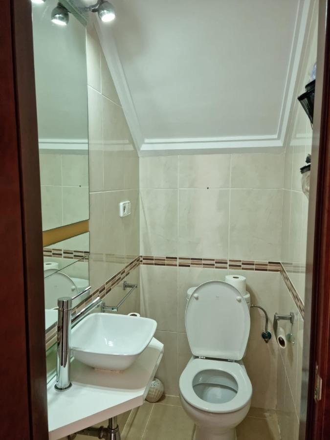 Вилла Agradable Adosado Con Piscina Сьюдад-Кесада Экстерьер фото